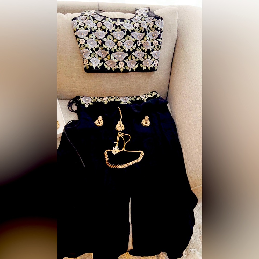 Two piece indian outfit